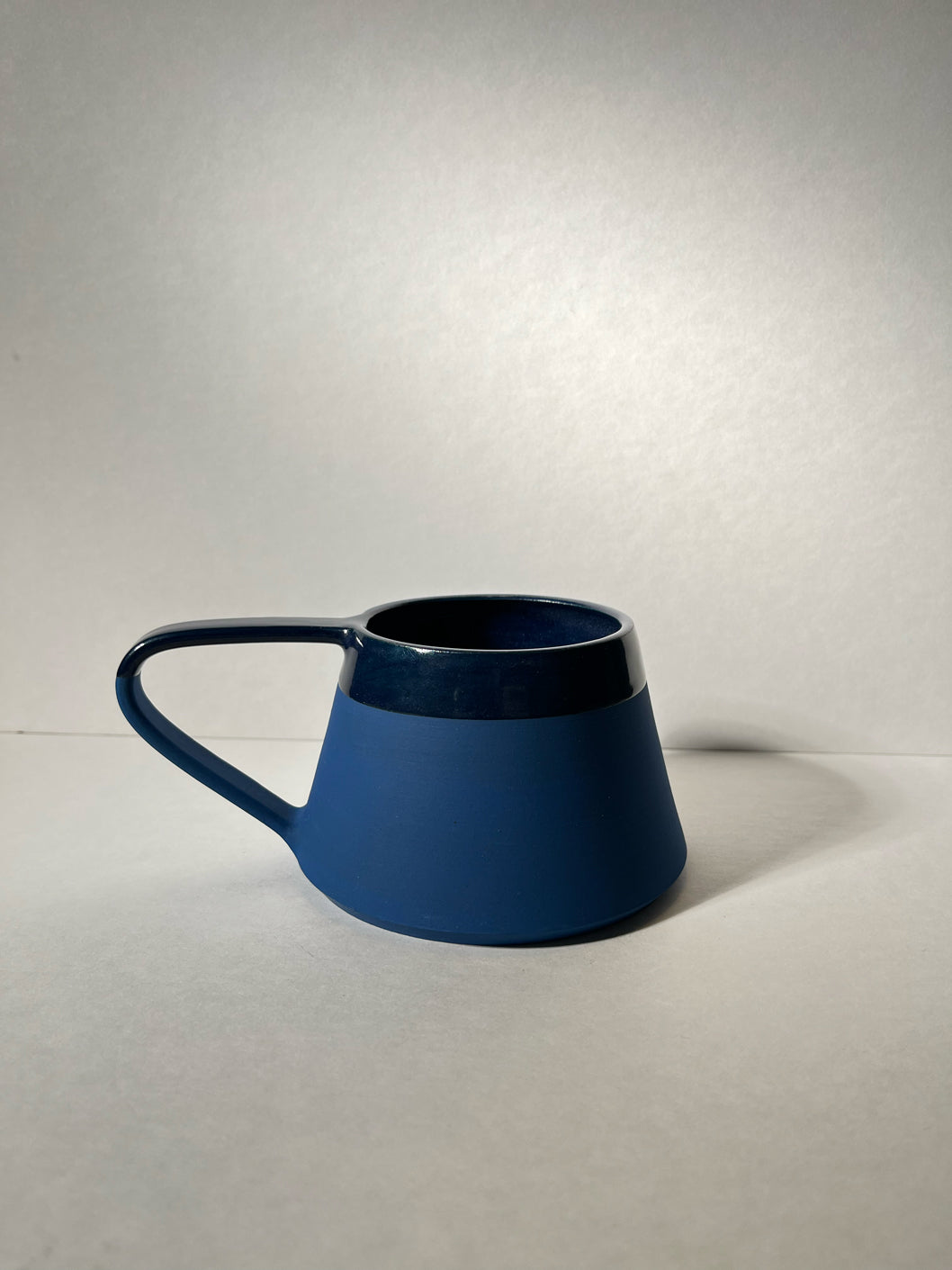Noche Angled Mug
