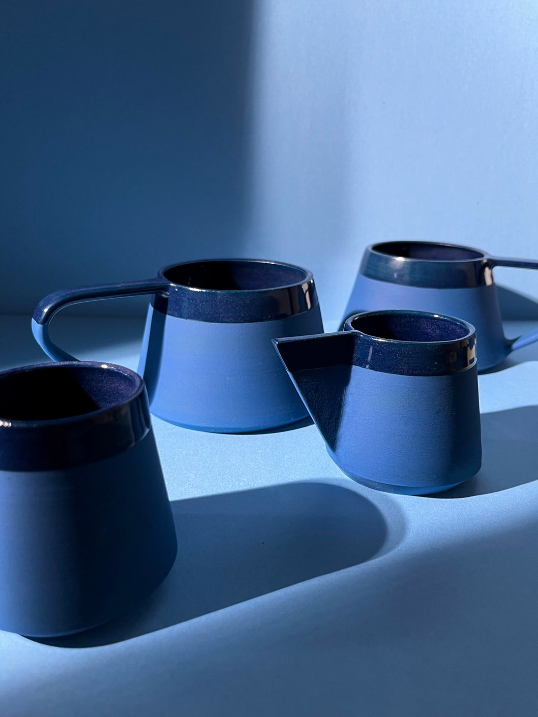 Noche Angled Mug