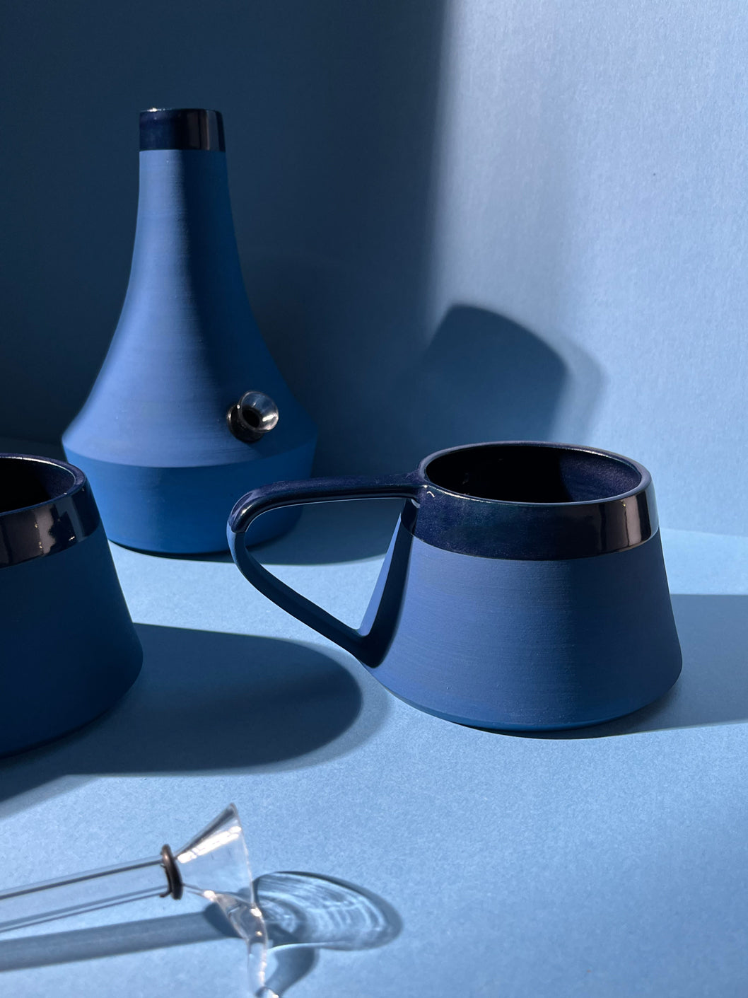 Noche Angled Mug
