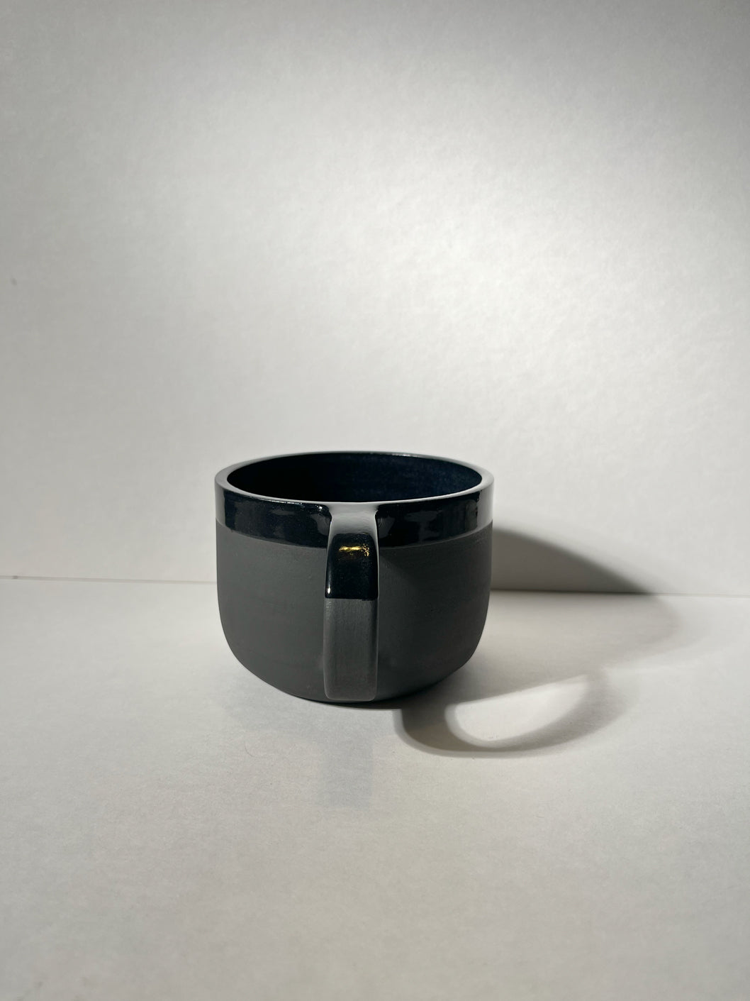 Onyx Rounded Mug