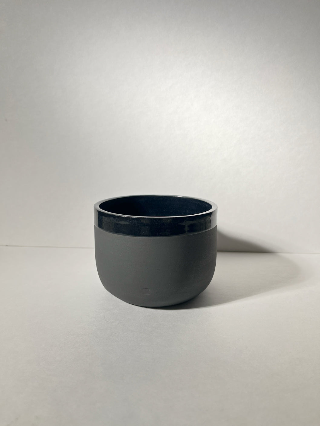 Onyx Rounded Mug