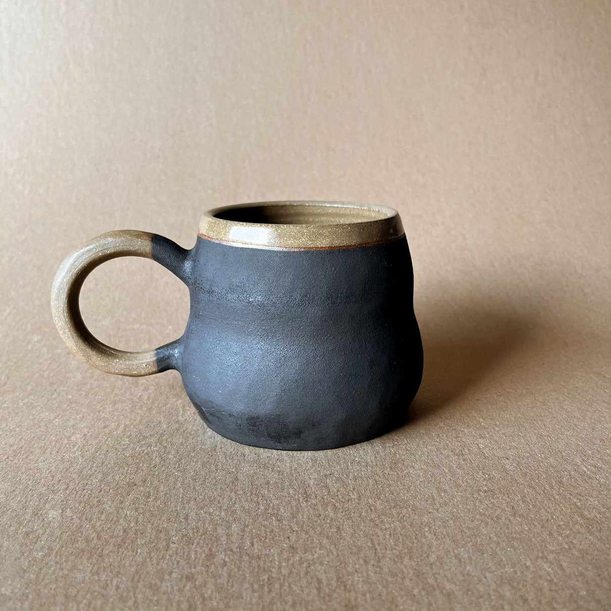 Sombra Baza Mug - B