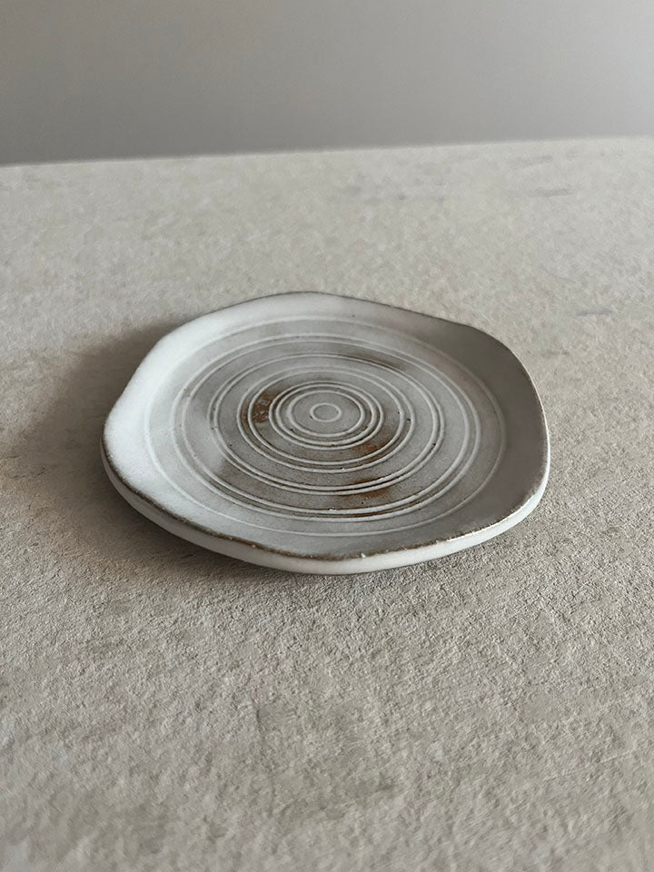 Aether Blanc Petit Plat