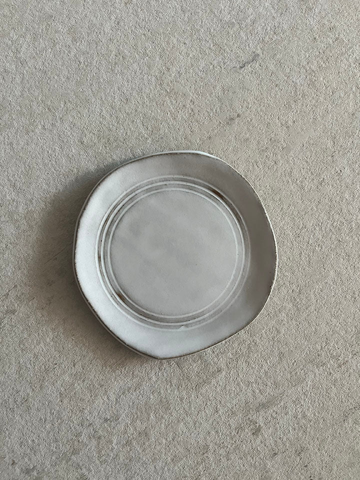 Aether Blanc Petit Plat