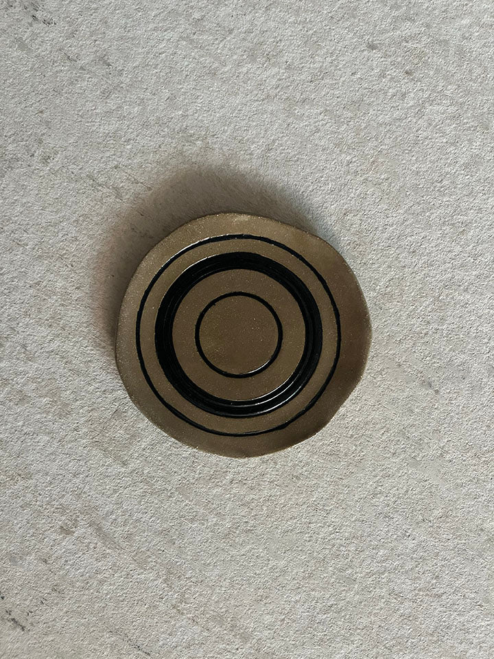Aether Noir Petit Plat