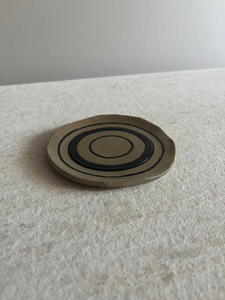 Aether Noir Petit Plat