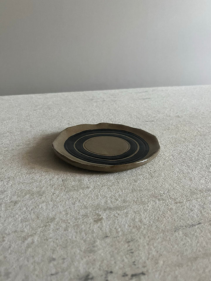 Aether Noir Petit Plat