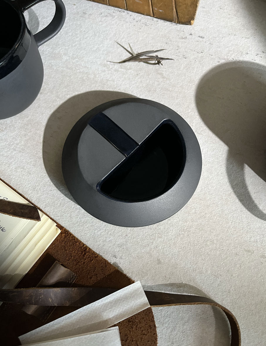 Onyx_Ashtray_15.jpg