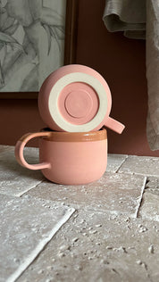Peaches Rounded Mug