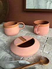 Peaches Rounded Mug
