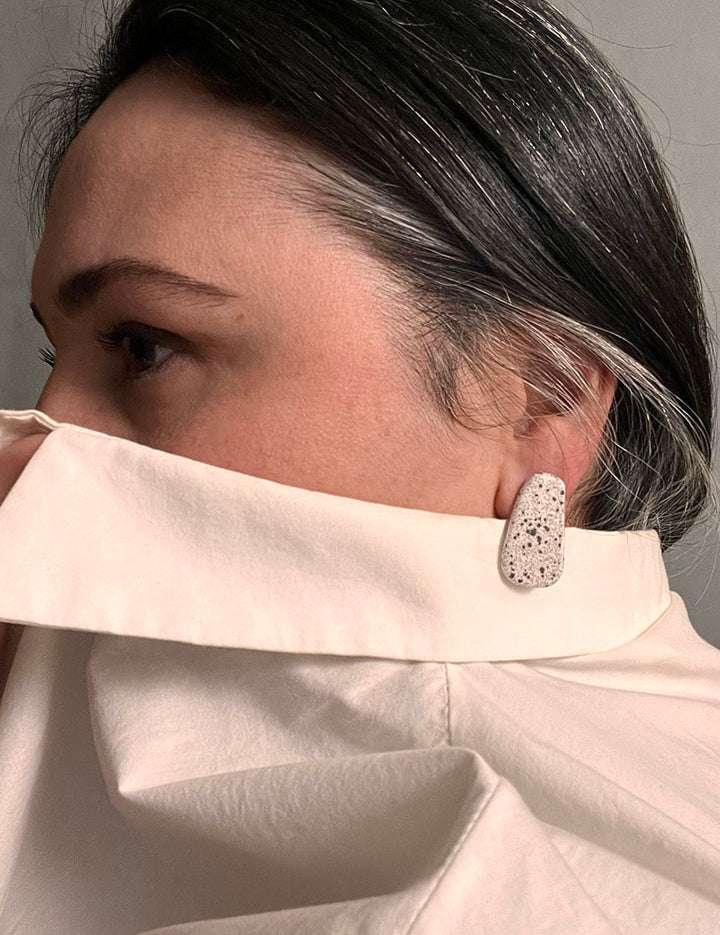 Pepa_Earring_TabletSmall_1.jpg