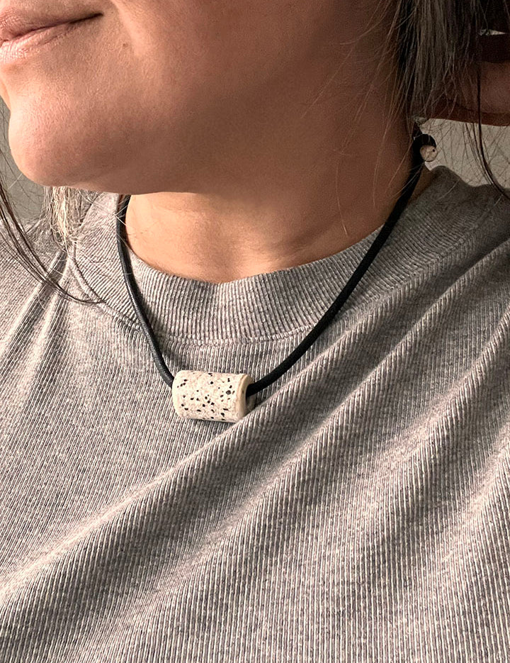 Pepa_Necklace_Monolith_1.jpg