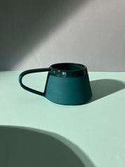Taza en ángulo de ftalo