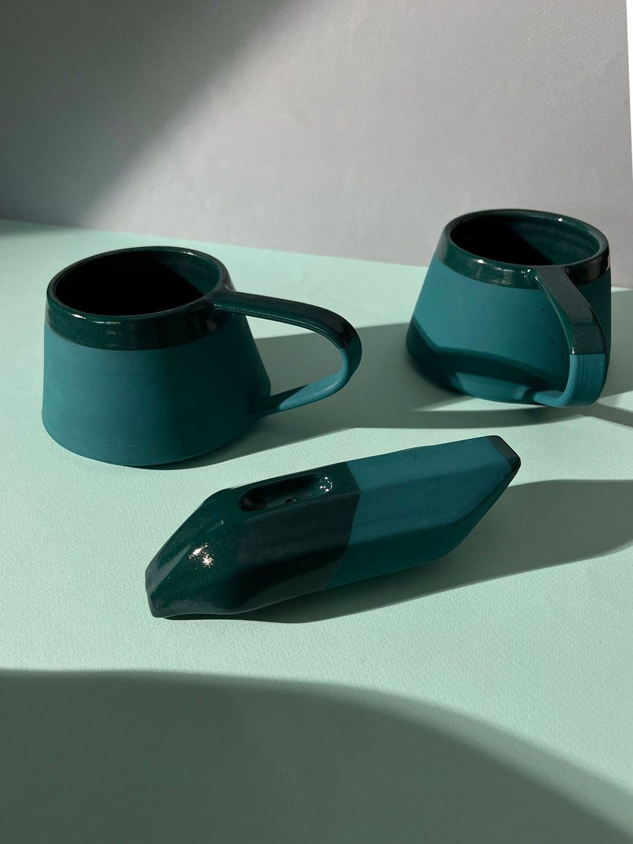 Taza en ángulo de ftalo