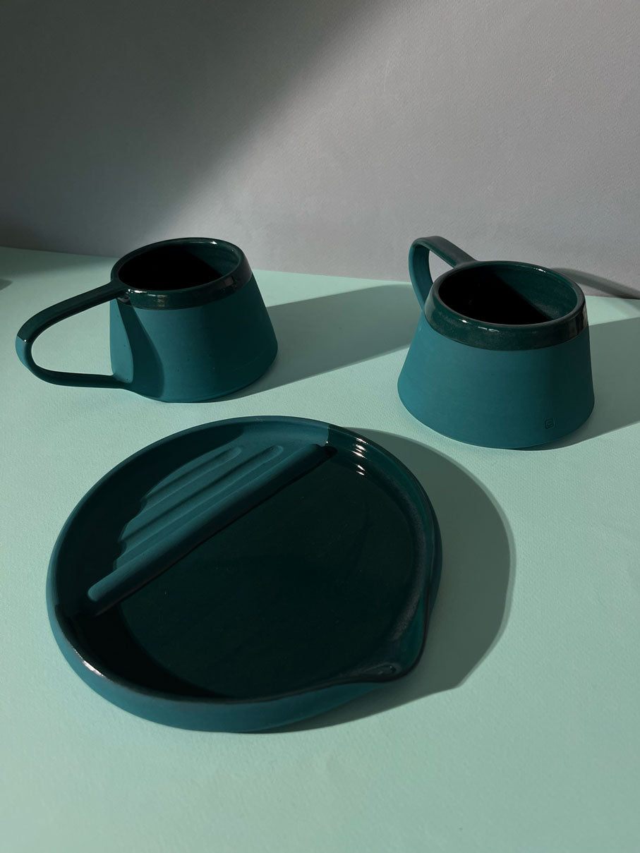 Taza en ángulo de ftalo