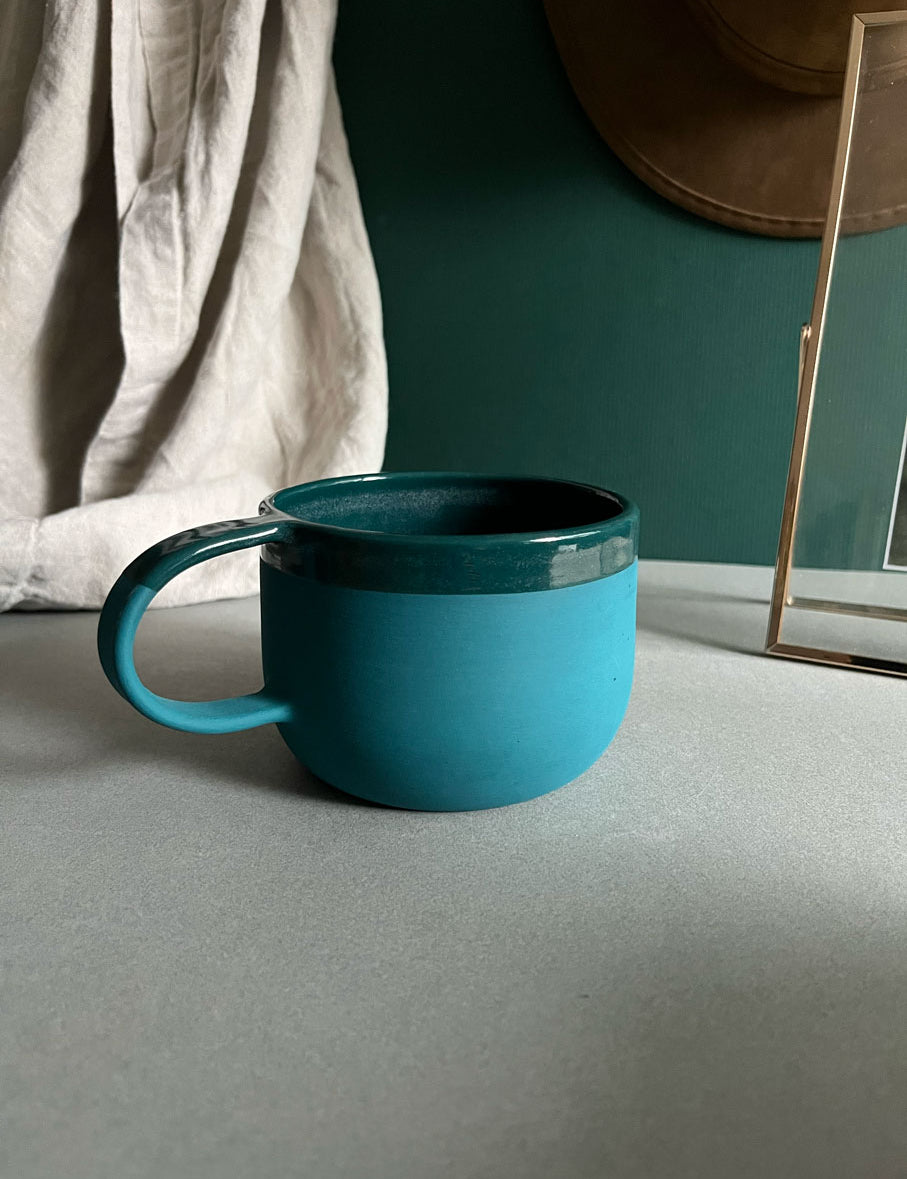 Phthalo_RoundedMugs_12.jpg