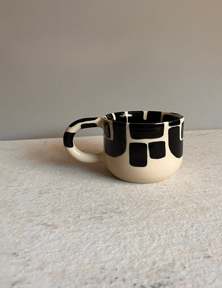 Runa_Mug_2.jpg