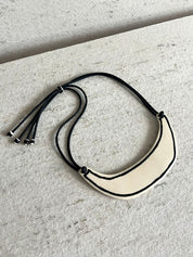 Tinta Gorget