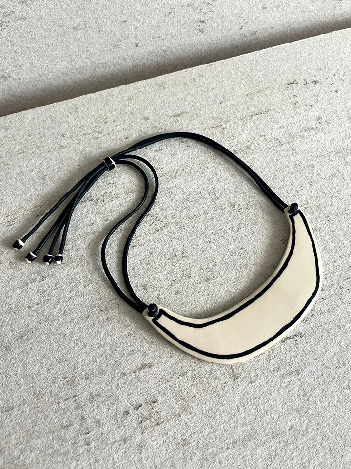 Tinta Gorget